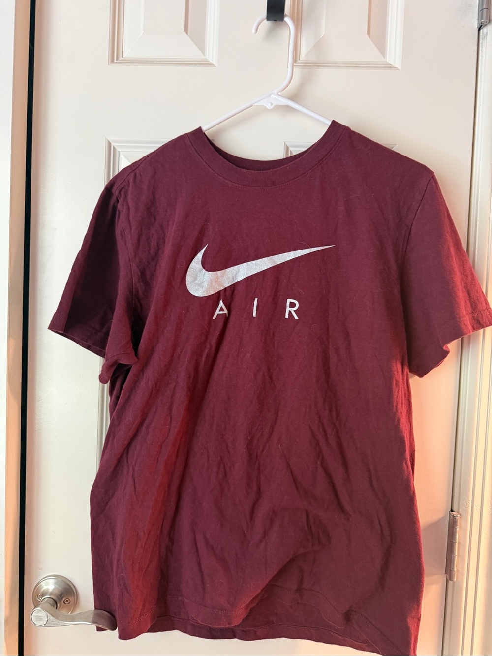 Nike The Nike Tee in Maroon with White Swoosh